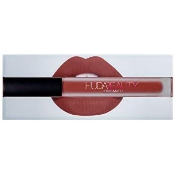 HUDA BEAUTY Liquid Matte Ultra-Comfort Transferproof Lipstick: Trendsetter - Picture 2 of 7